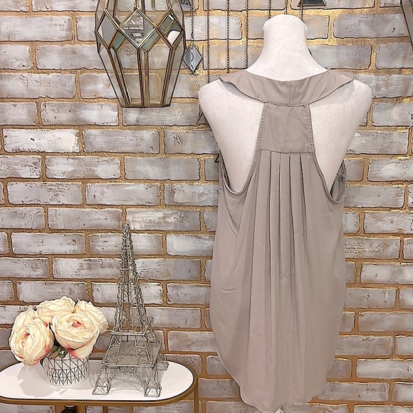 Harve Benard Tan Jersey T-Back Top, Size Small. - Picture 4 of 10